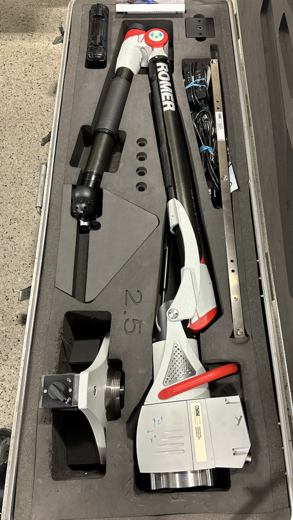 ROMER (Hexagon) 7525 Portable Arm CMMXYZ